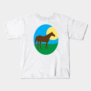 Brown Horse in meadow with sun Kids T-Shirt